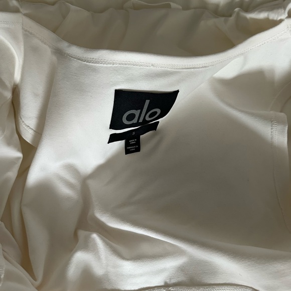 NWT Small Cream Main Act Corset Puffer - Picture 5 of 12